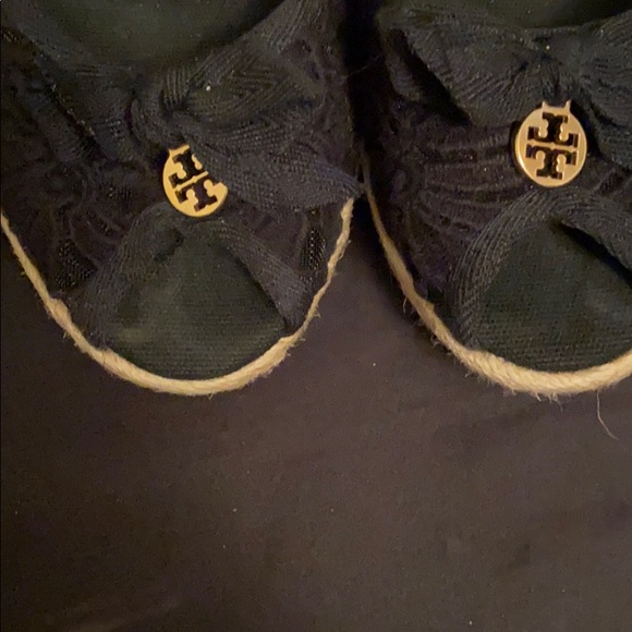 Like new Tory Burch black wedges - Picture 3 of 5